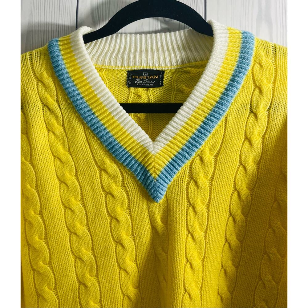Vintage Puritan Sweater Pastel Yellow with White/Blue Trim Tennis Cricket Jumper - Picture 10 of 10